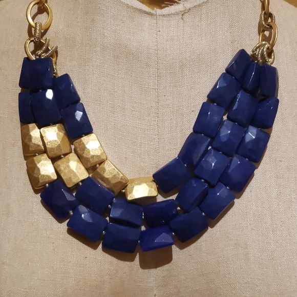 Multi strand statement necklace - Picture 2 of 4